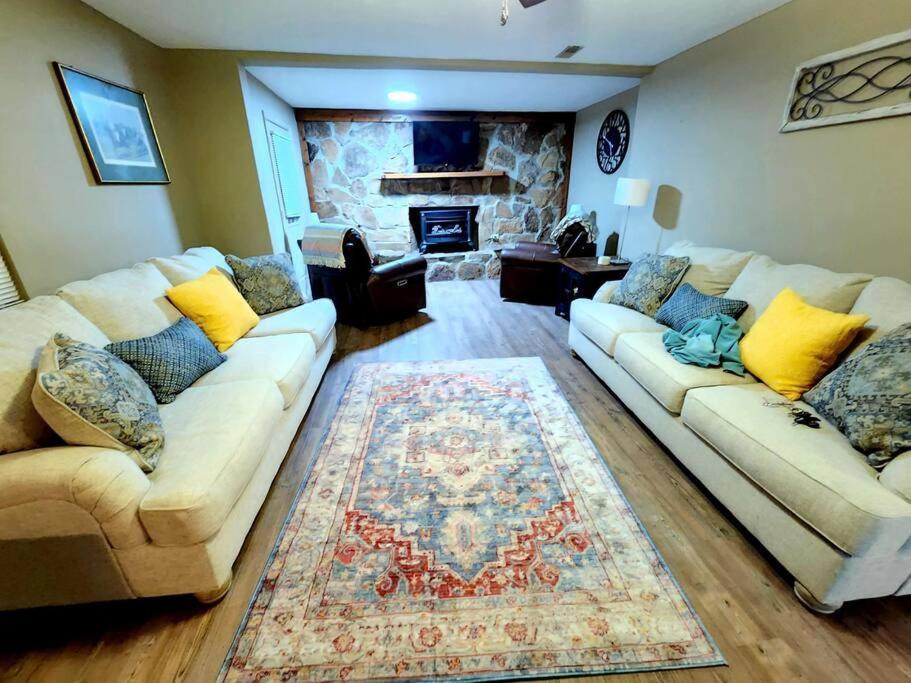 Spacious Family Farmhouse Pikeville 외부 사진